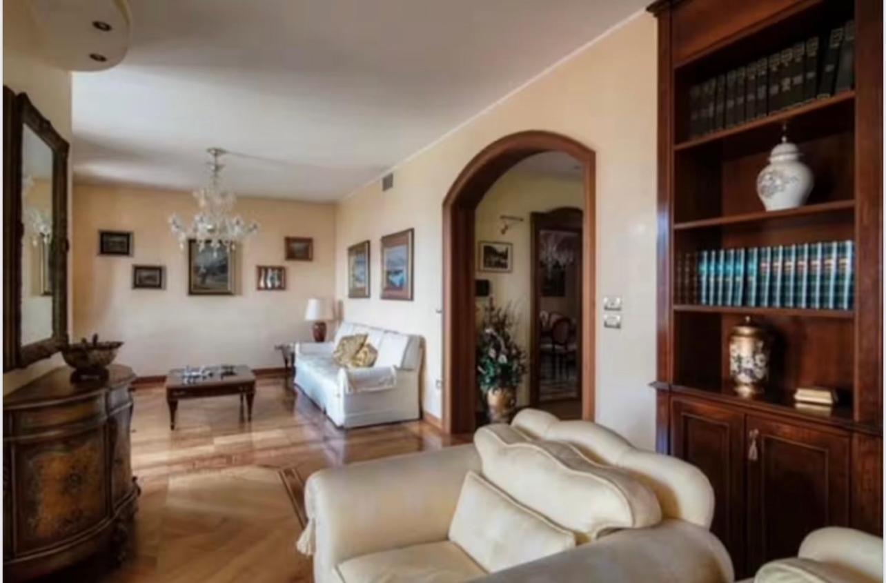 Charming & Luxury Villa Como Lake Экстерьер фото